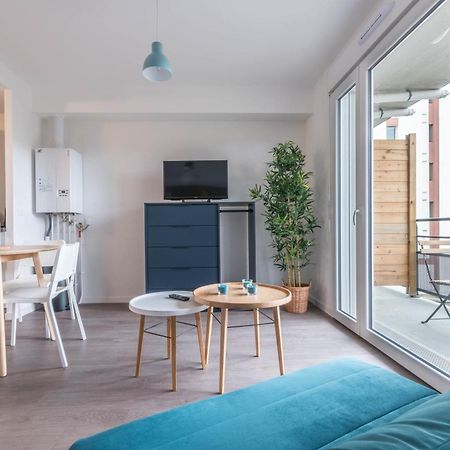 Apartamento PIERRICK - Studio proche gare, Wifi, arrivée 24 24 Le Mans Exterior foto